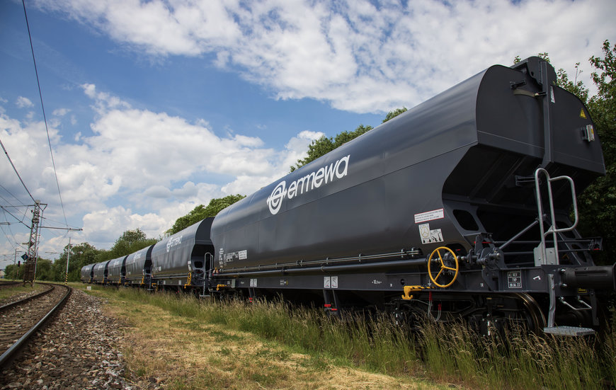 Rail Cargo Logistic strengthens its fleet with 50 new grain wagons (Tagnpps 95 m3) from Ermewa